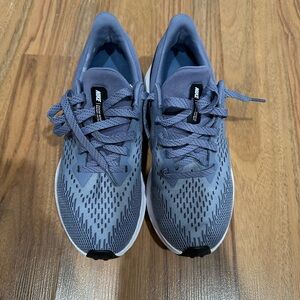 Nike Zoom Winflo Women’s Shoes Size 7